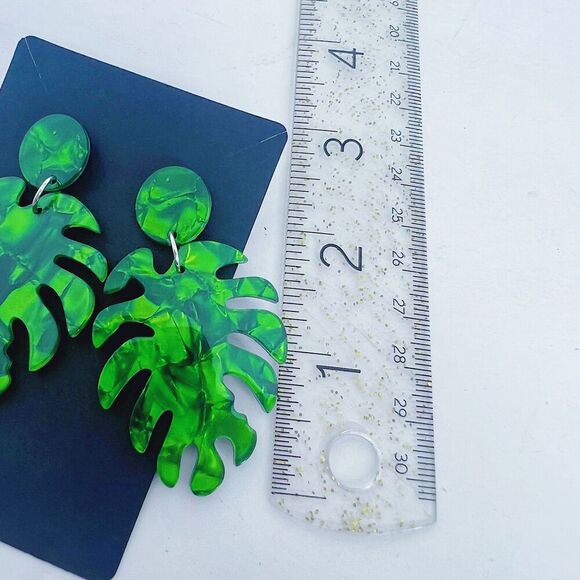 Tropical Green Palm Leaf Earrings Vacation Beach Summer - Picture 4 of 4